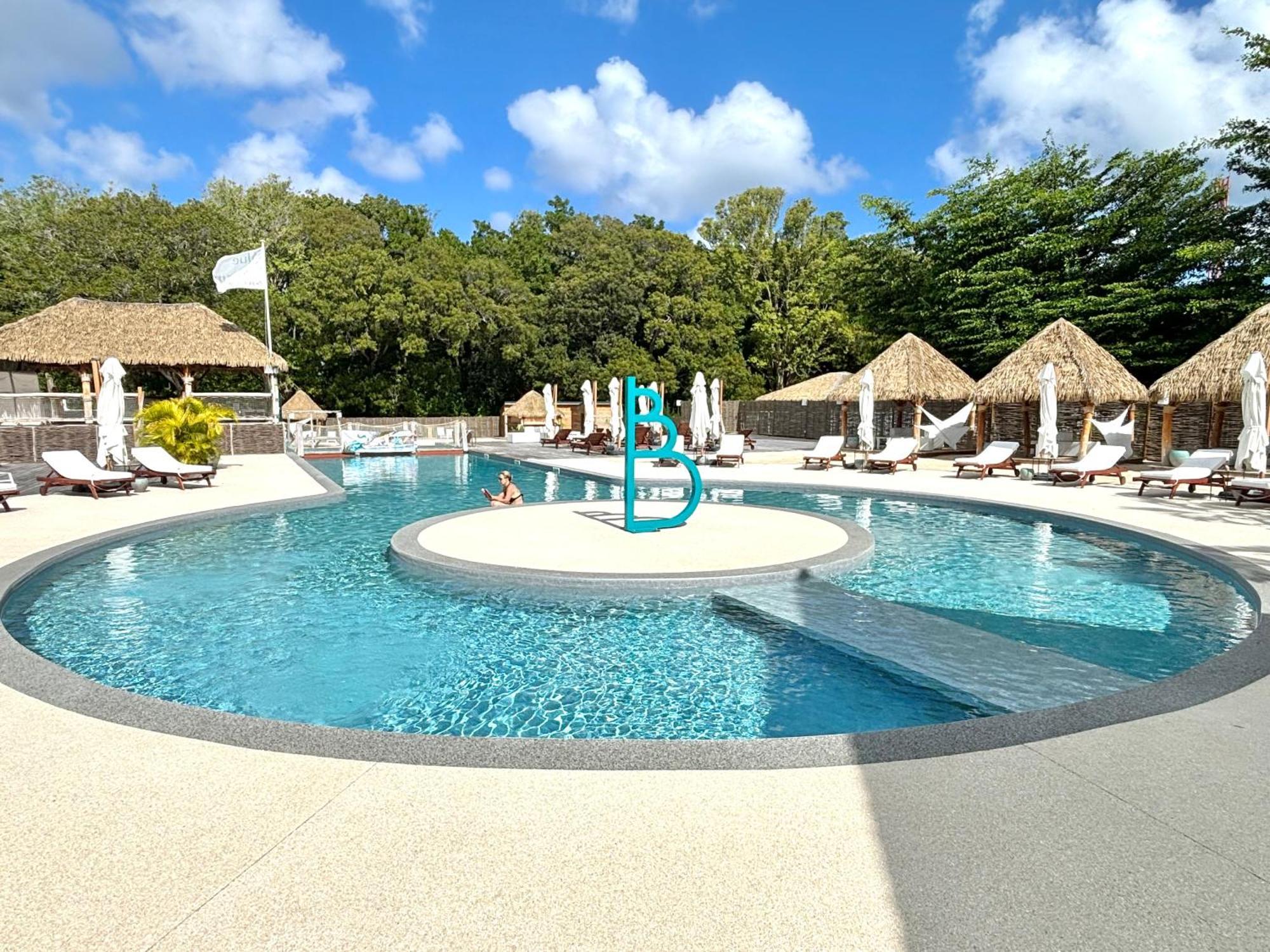 La Ruche De Maia - Blue Dream Beach - Piscine - Jardin - Plage Grand-Bourg  외부 사진