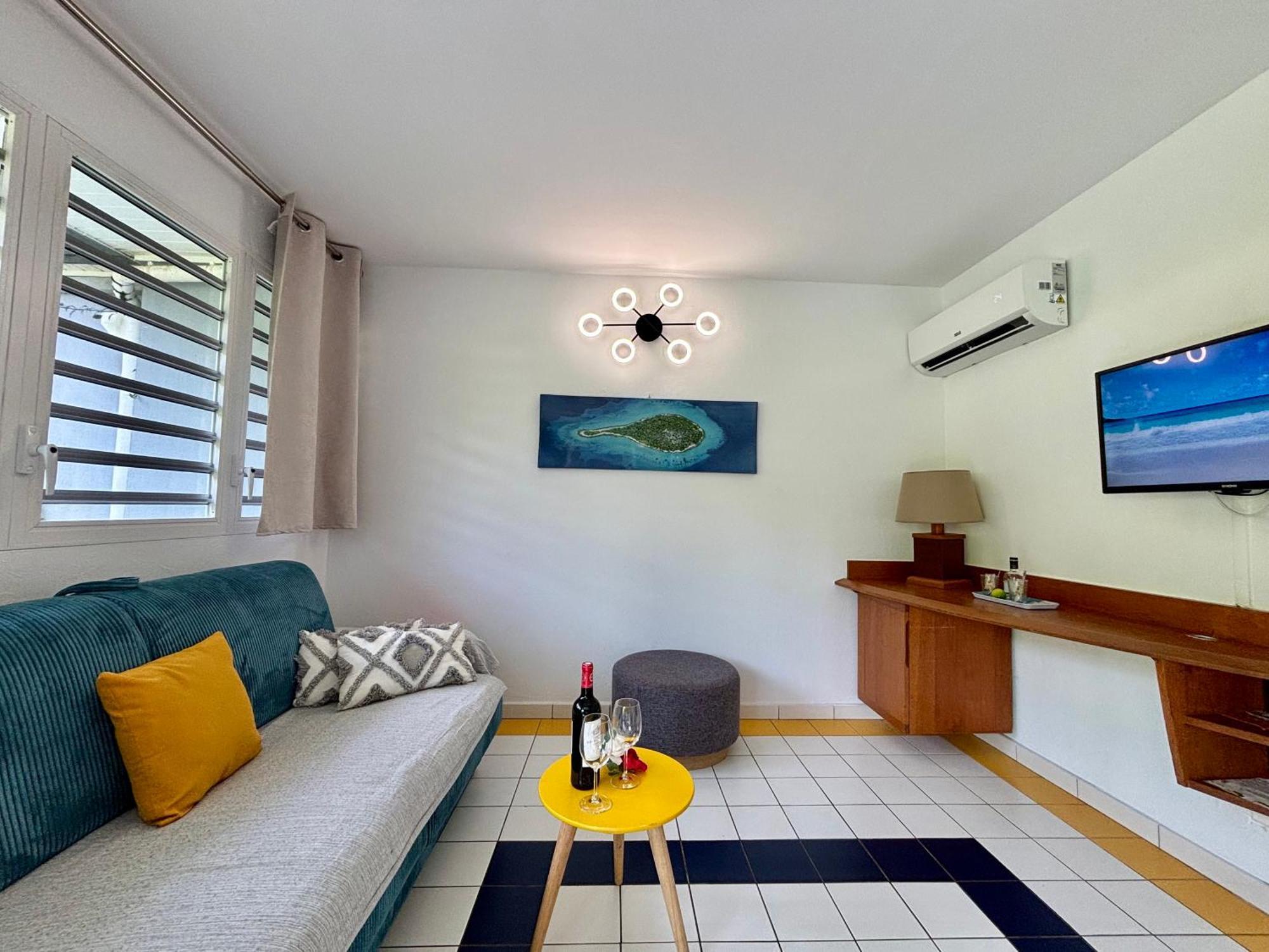 La Ruche De Maia - Blue Dream Beach - Piscine - Jardin - Plage Grand-Bourg  외부 사진