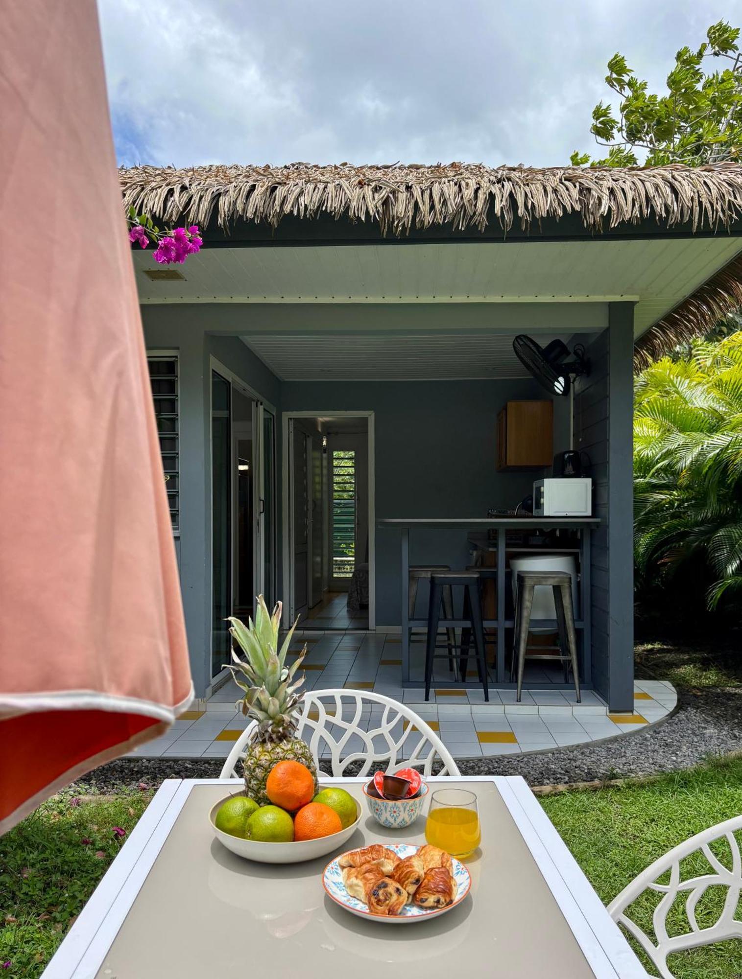 La Ruche De Maia - Blue Dream Beach - Piscine - Jardin - Plage Grand-Bourg  외부 사진